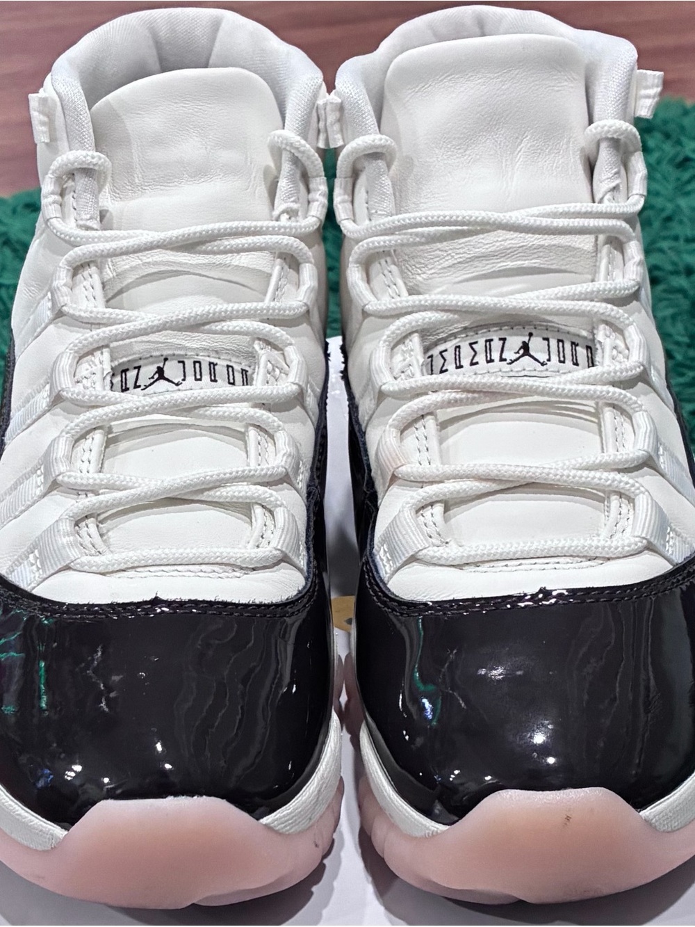 Jordan 11 Retro Neapolitan W Size 8W/6.5Y PreOwned OG ALL AMAZING 100% AUTHENTIC - Picture 3 of 9